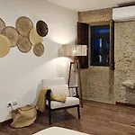 Madalena Villa