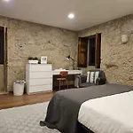 Villa Madalena Vitorino das Donas