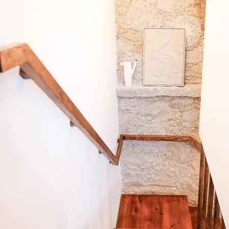 Madalena Villa Vitorino das Donas