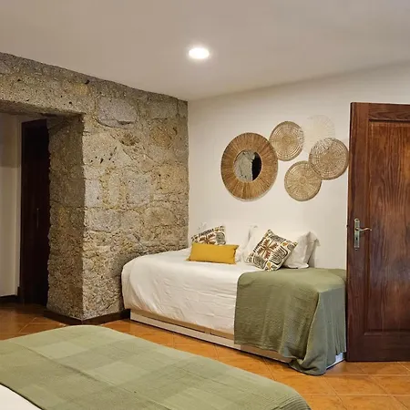 Madalena Villa