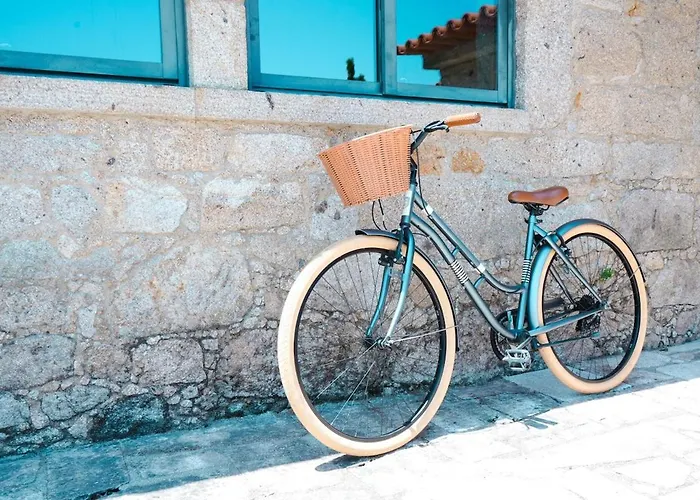 Madalena Βίλα Vitorino das Donas