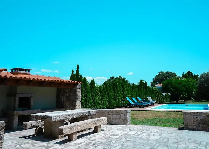 Madalena Villa Vitorino das Donas