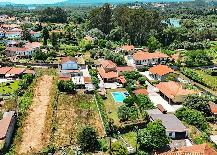 Villa Madalena Vitorino das Donas