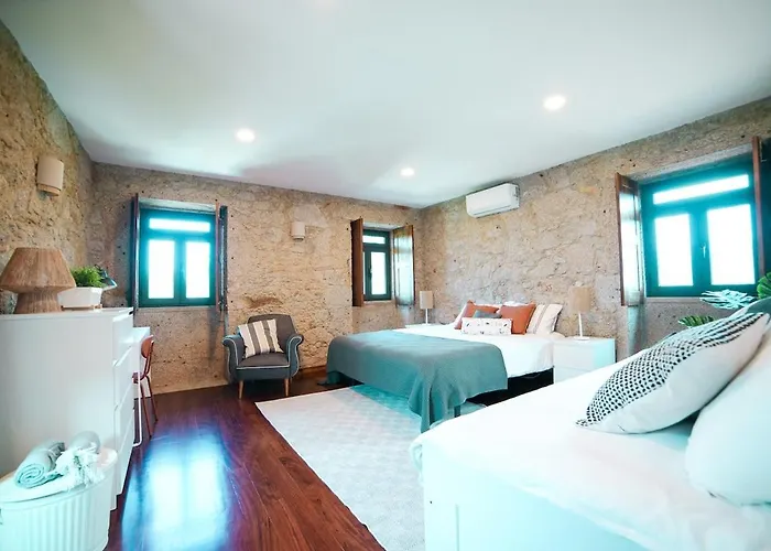 Madalena Vitorino das Donas